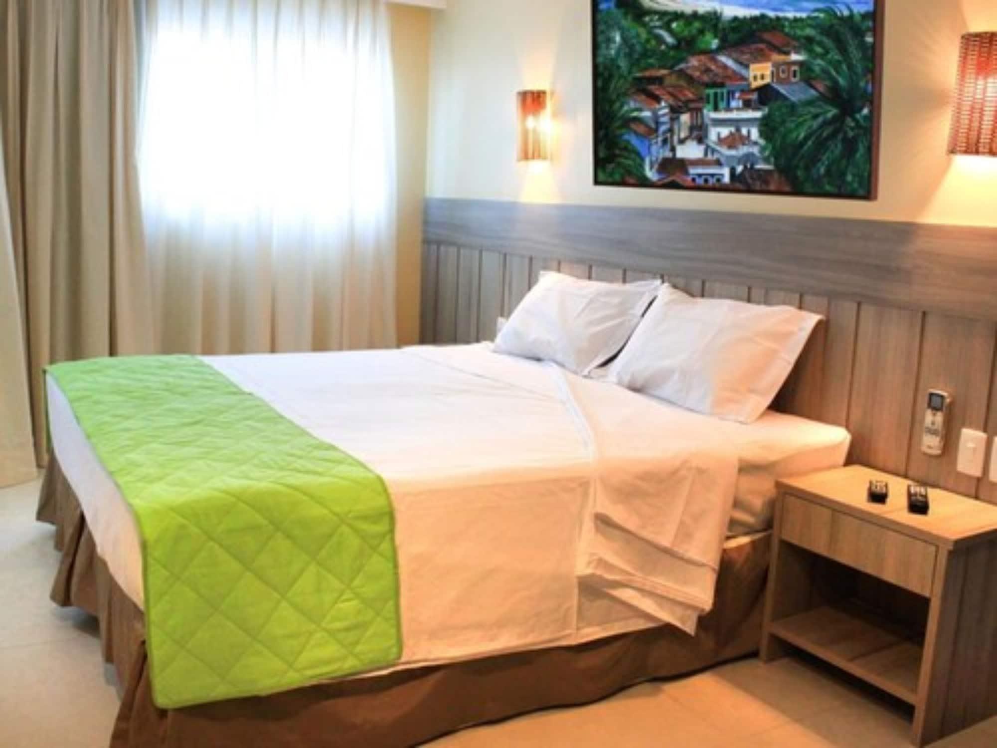 ז'אבואטו דוס גוארראפס Hotel Anahi מראה חיצוני תמונה