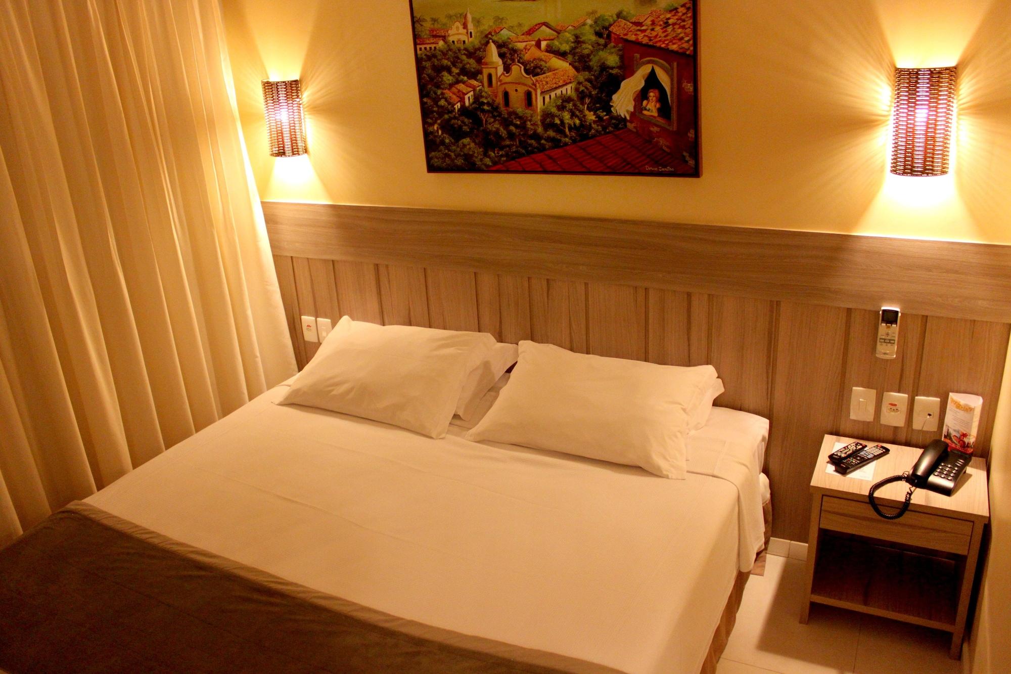 ז'אבואטו דוס גוארראפס Hotel Anahi מראה חיצוני תמונה