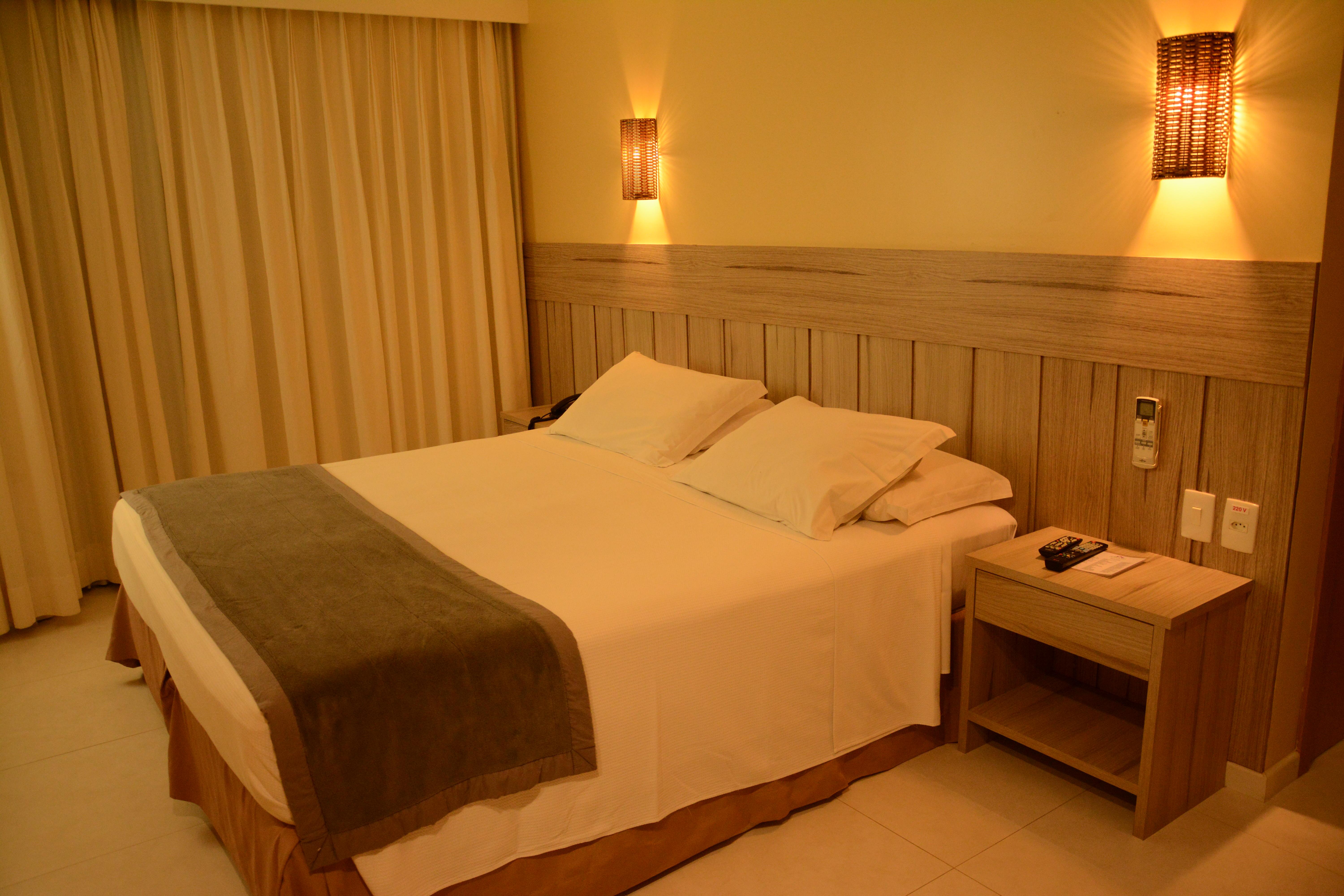 ז'אבואטו דוס גוארראפס Hotel Anahi מראה חיצוני תמונה